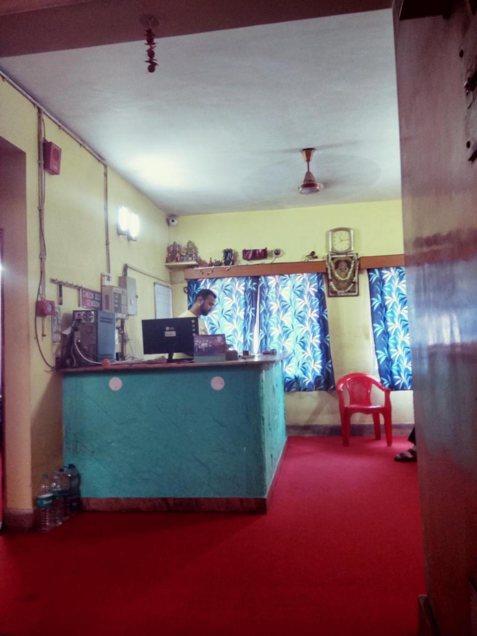 Renu Guest House Calcutta Eksteriør billede
