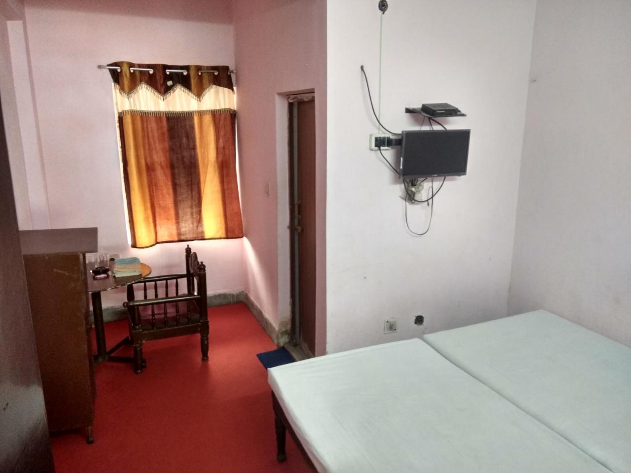 Renu Guest House Calcutta Eksteriør billede