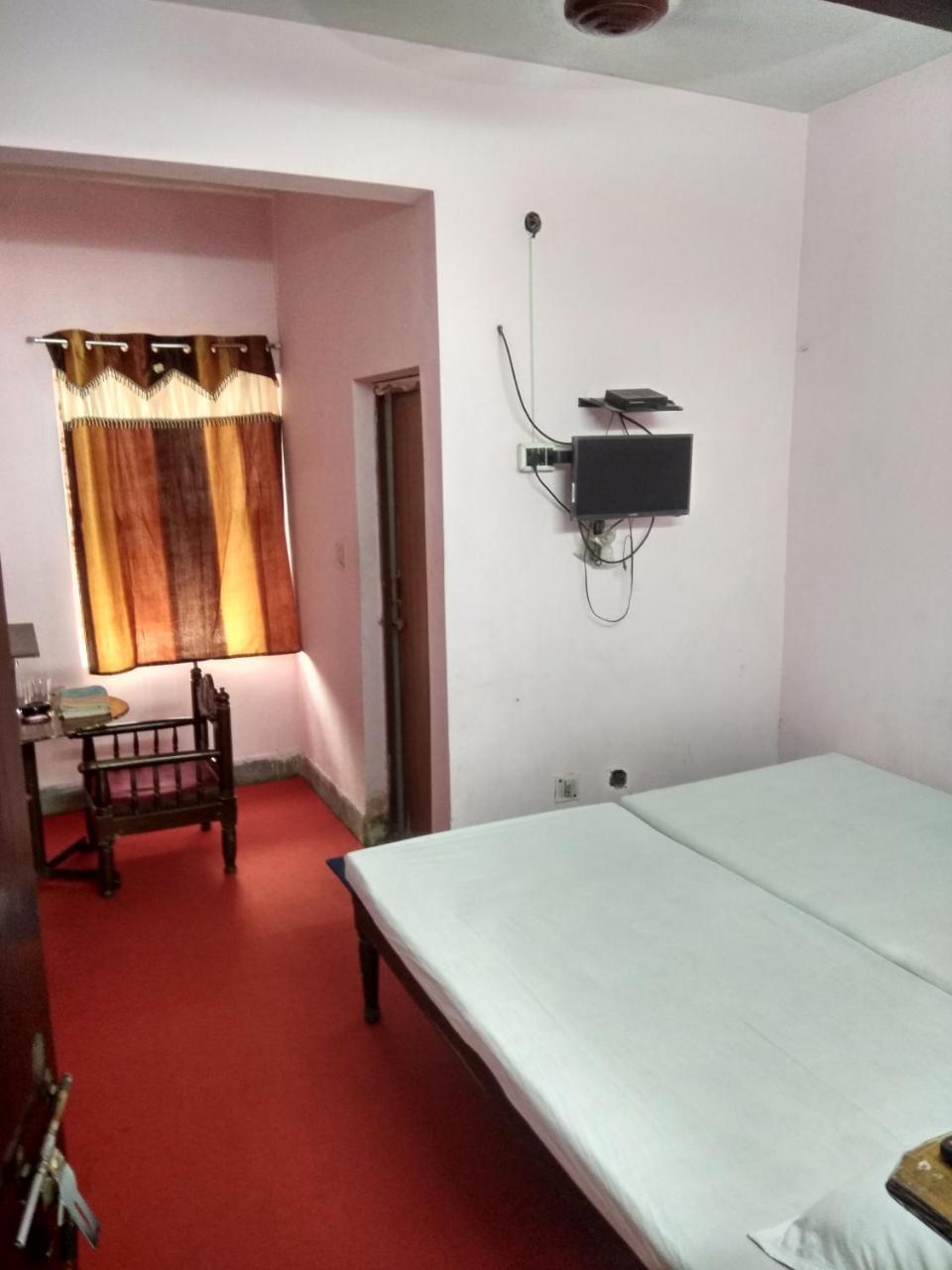 Renu Guest House Calcutta Eksteriør billede