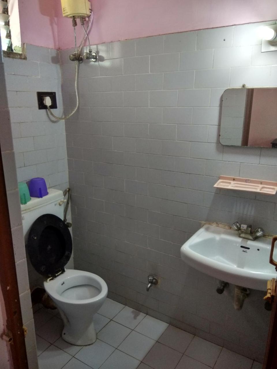 Renu Guest House Calcutta Eksteriør billede