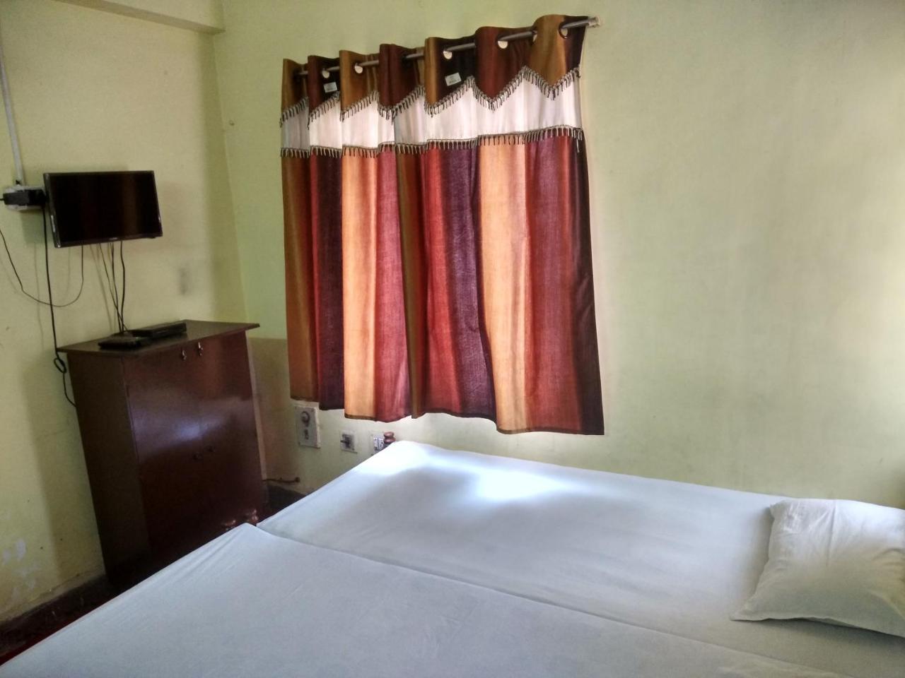 Renu Guest House Calcutta Eksteriør billede